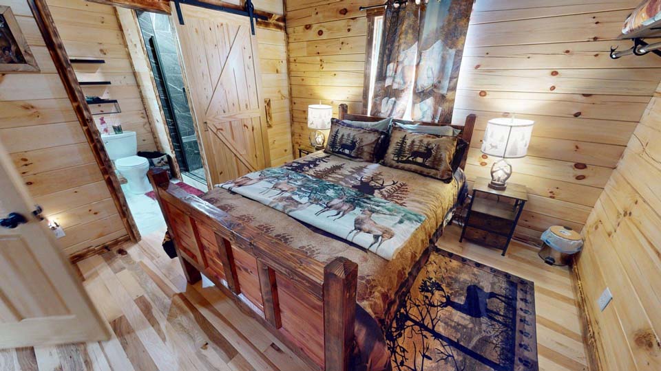 willifeesp-mar26-8 Dining table set for a family meal inside the Wildlife Escape cabin.